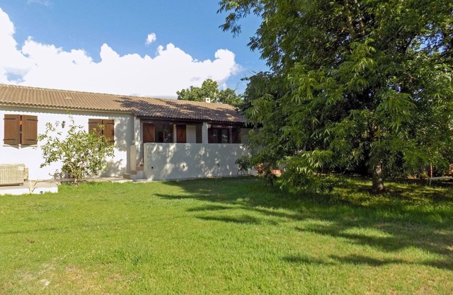 Wonderful private villa for 8 guests with private pool, WIFI, TV and patio