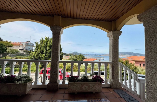 Wonderful semi-detached house in the heart of baiona