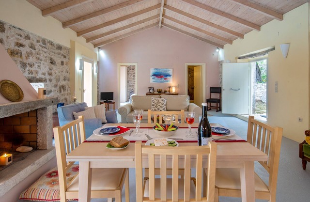 Wonderful villa in a secluded location with an outdoor pool and private gardens.