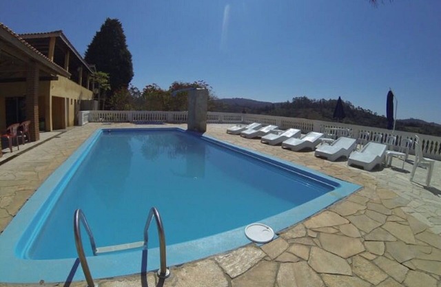 Wonderful Villa w/2 Suites + 3 Bedrooms w/Pool and Barbecue with Advance