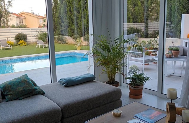 Wonderful Villa with pool - 2 min from the beach!