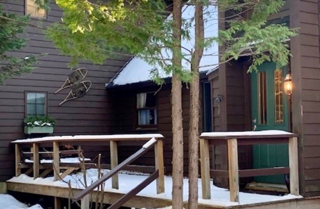 Woody Creek On-Mountain Ski House - 6 Bedroom, Sleeps 10, Pool Table