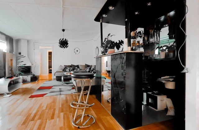 Workers Home 4BR - 2 bath - Parking lot - All-inclusive