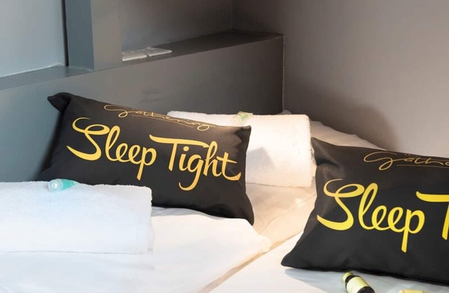 Wrexham Central Stay Apartment Seven