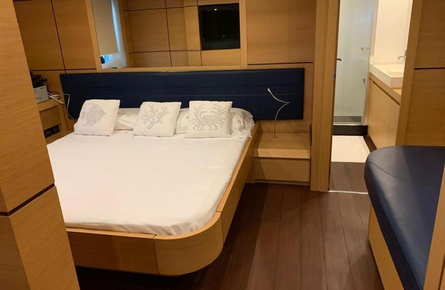 Yatch 22 metri a 3 piani