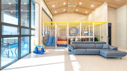 Yeosu Kinolkids Poolvilla