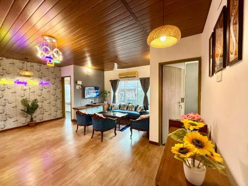 Yepplo Service Apartments - MUMBAI- Private Kitchen & Daily Housekeeping Service