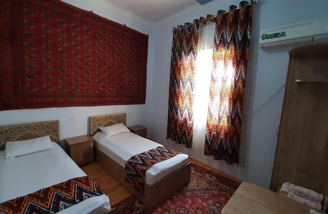 "YOQUT HOUSE" guest house in the centre of ancient city