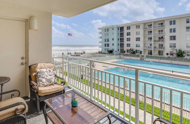 Your Dose of Vitamin Sea - 2BDR @ Sea Coast Gardens