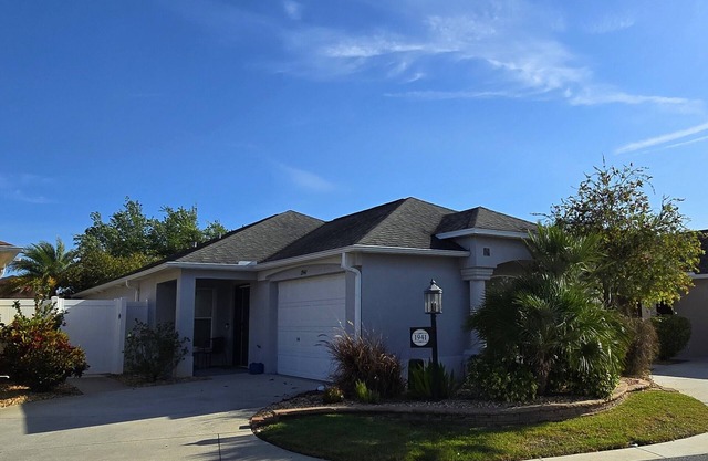 Your Dream Oasis Awaits-Rent this Charming 3 Bedroom Courtyard Villa