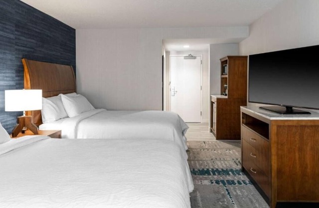 Your Home Away From Home! 4 Convenient Units, Parking, Pets Allowed!