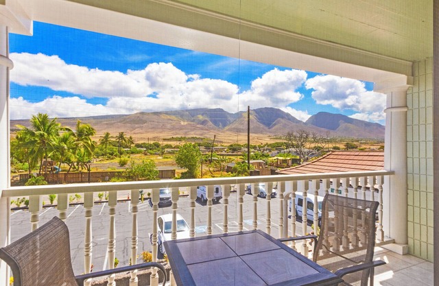 Your Island Base: Mountain View Studio 224 LS