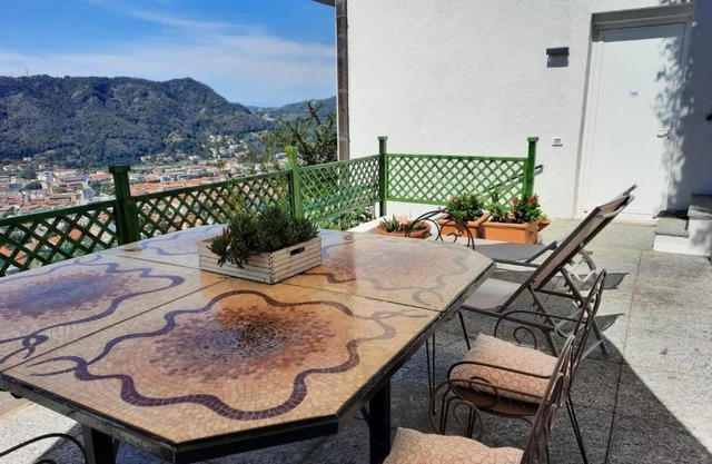Your Lovely Nest in Como