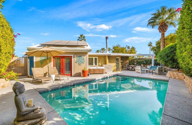 Your Private Sanctuary is in Rancho Mirage Here!