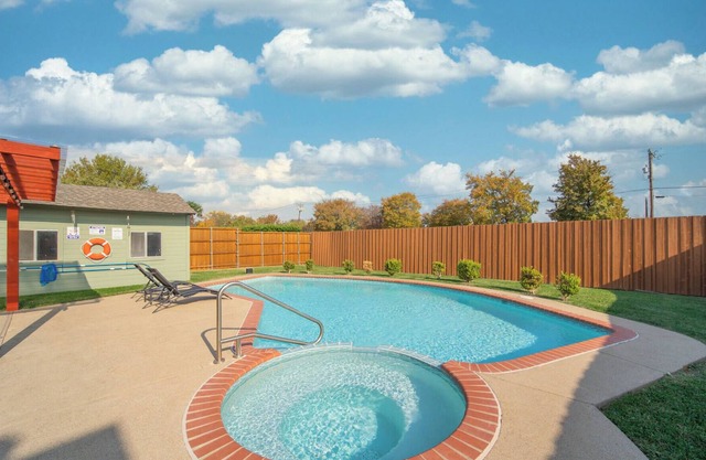 Your Ultimate Getaway: 5-Bedroom Retreat with Pool and More