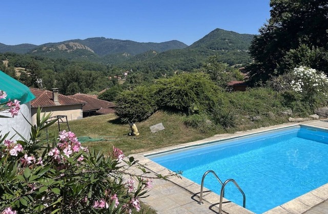 Yourte Bosquet with hot tub