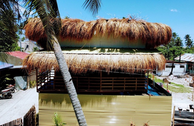 Ysla Dapeng Siargao