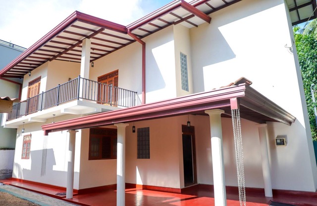 Yuli Nandas Villa - Where you feel home miles away