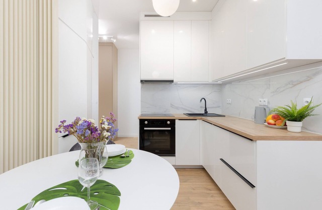 Złoty Potok 7/55, 2 bedrooms, balcony, parking