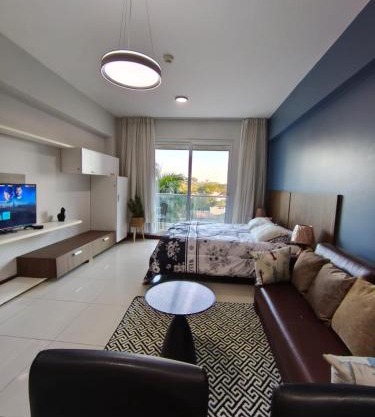Z SHOPPING LA GALERIA APT 507 Great Location! Low price! Full amenities!