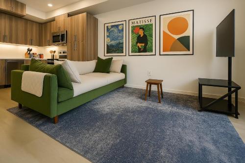 Zen Den at Ciph Lab, Eco-Tech, Private Room, Direct BART Access to SF