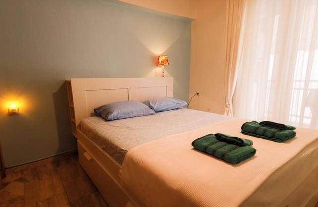 ZeusPlace Paralia Akti 1