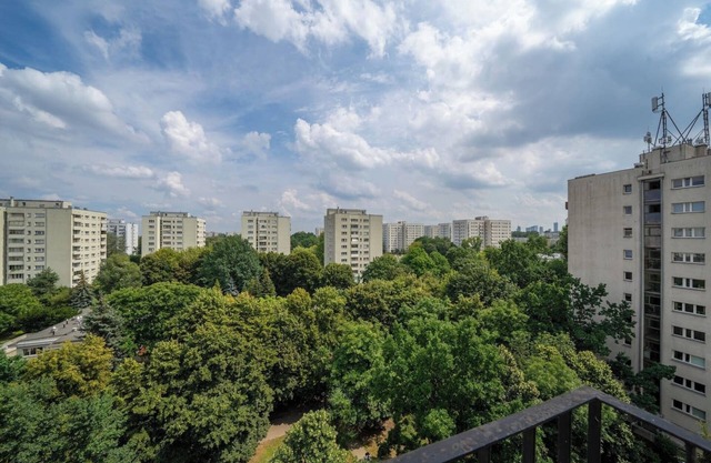 Żoliborz Apt - 8th Floor with Balcony - by Rentujemy