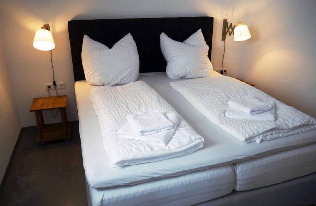 Zum Hühnerheisel - apartment/apartment, bathroom, WC, 1 bedroom