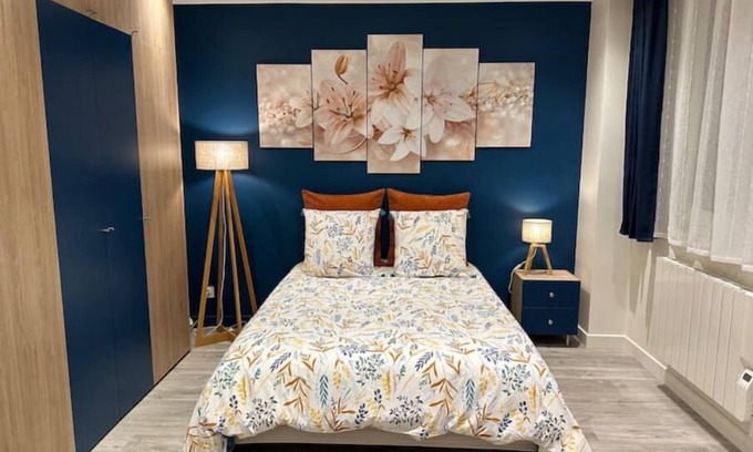 Enghien-les-Bains Apartment | Élégant Studio « Fleur de lys » à 12 min de Paris