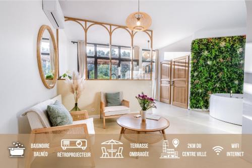 Nyons Apartment | ÉROS - Loft entier avec Balnéo & Rétroprojecteur