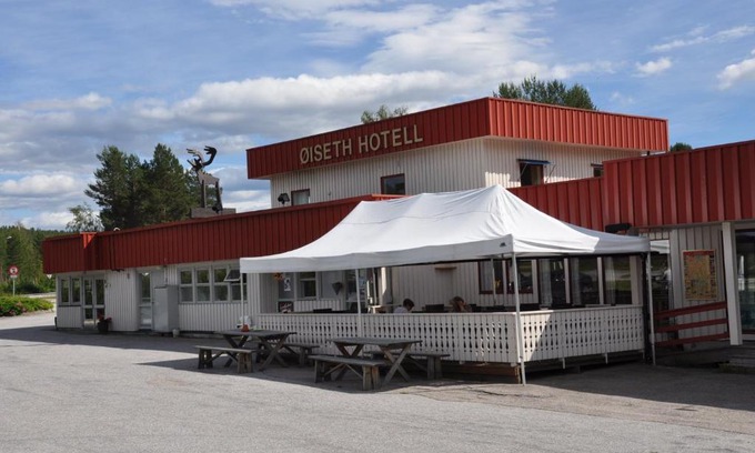 Akrestrømmen Hotel | Øiseth Hotell AS