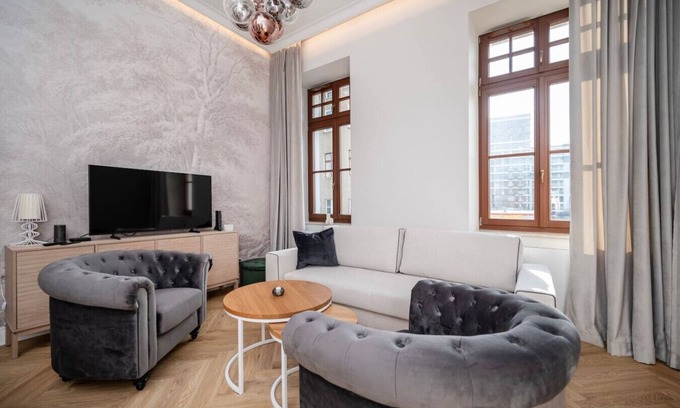 Srodmiescie Apartment | Łódź Śródmieście Apartment - 35m2, Top location - by Rentujemy