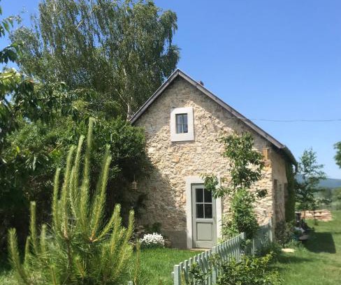 Vorosto House | ő s z a p ó