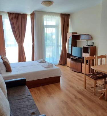 Hisarja Apartment | Апартамент - Студио Престиж 3