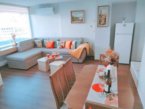 Gabrovo Apartment | Балкан Тауър 2 '5