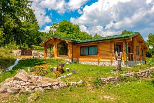 Smolyan House | Вила Брезите