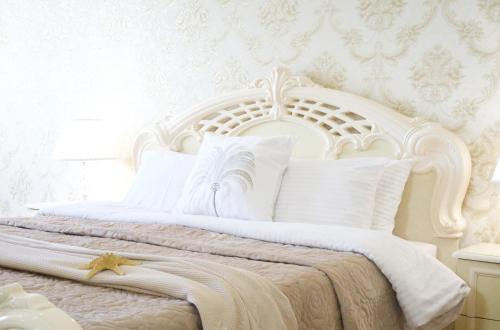 Prymors'kyi district Apartment | Квартира возле Аркадии и парка Победы с балконом и видом на море