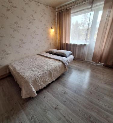 Dzerzhyns'kyi District Apartment | Квартира з балконом 2 кімнати вул 23 серпня 13А