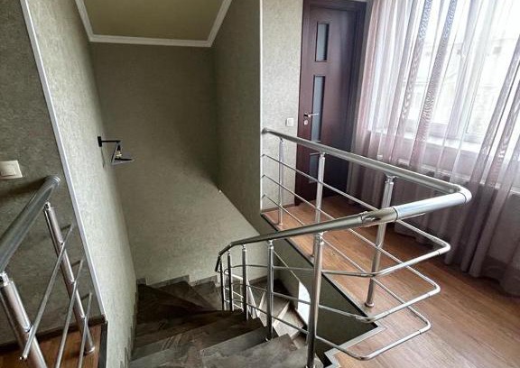 Vanadzor House | Комнаты у Айрин