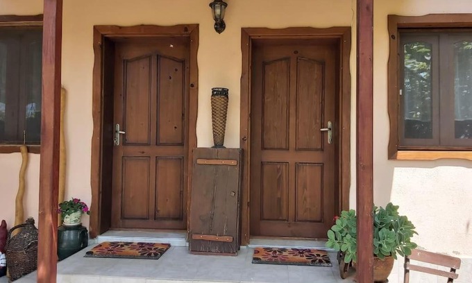 Petrich House | Къща за гости в селска местност