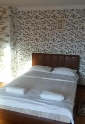 Uzhhorod House | Кімнати поруч з автовокзалом