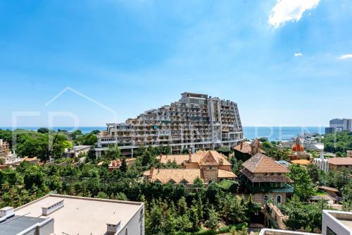 Arcadia Apartment | Панорамний вид моря дві спальнi та зала 0522