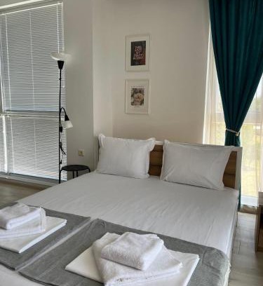 Hisarja Apartment | Студио 9 Парк Панорама