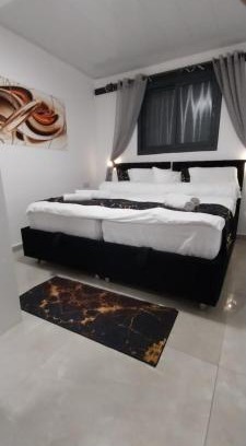 Bene Beraq Apartment | שירת דבורה בבני ברק