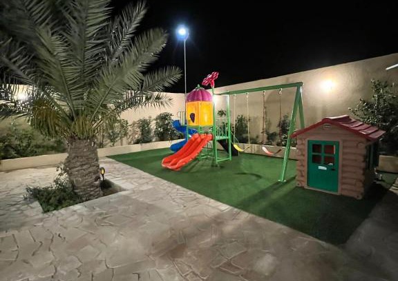 Huraymila Ski Chalet | شالية السحاب