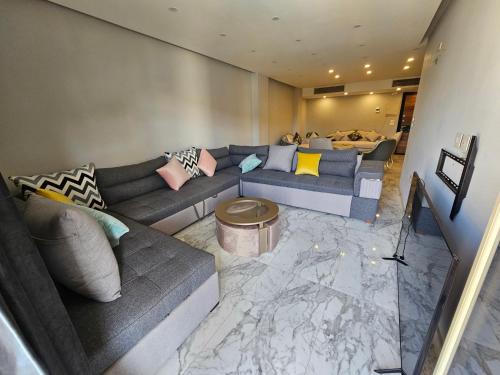 Giza Apartment | شقة سكنية فاخرة كمبوند بيرل بيراميدز
