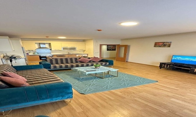 Esenyurt Apartment | شقة صمن مجمع راقي وهادئ وآمن ، توفر لكم هذه الشقة جميع وسائل الراحة