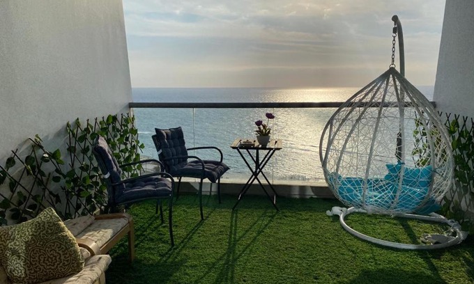 Ash Shati Apartment | شقة في برج داماك الجوهرة (اطلالة كاملة على البحر)