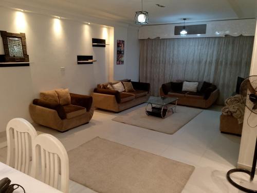 Ain Schams Apartment | شقة مفروشة في الالف مسكن