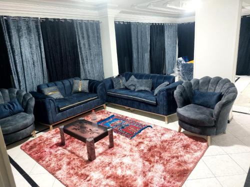 Al-Muntazah Villa | فيلا رائعة دور كامل في 45